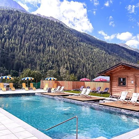 Hotel Traube Pettneu am Arlberg Exteriör bild