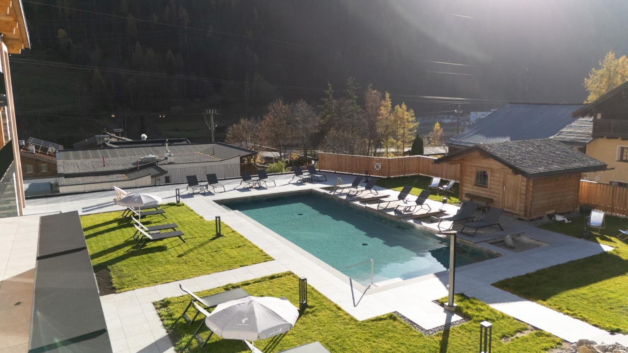 Hotel Traube Pettneu am Arlberg Exteriör bild